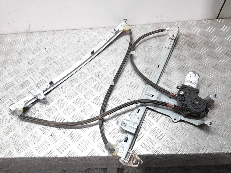 Recambio de elevalunas delantero derecho para citroën xsara picasso 2.0 hdi referencia OEM IAM 9222F9  