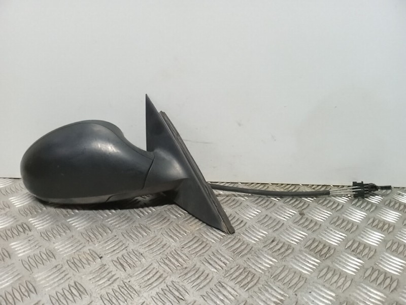 Recambio de retrovisor derecho para seat ibiza (6l1) reference referencia OEM IAM    Recambio de retrovisor derecho para seat ibiza (6l1) reference referencia OEM IAM