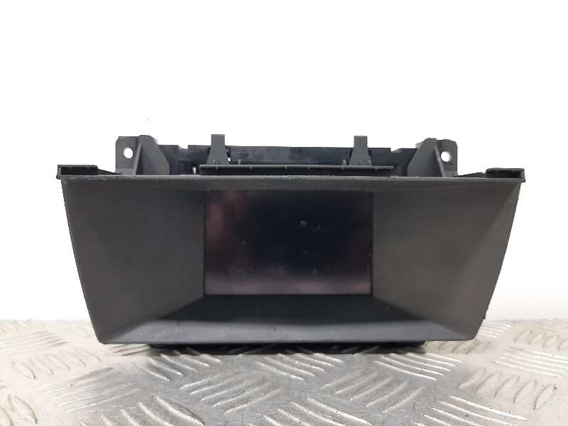 Recambio de pantalla multifuncion para opel astra gtc cosmo referencia OEM IAM   