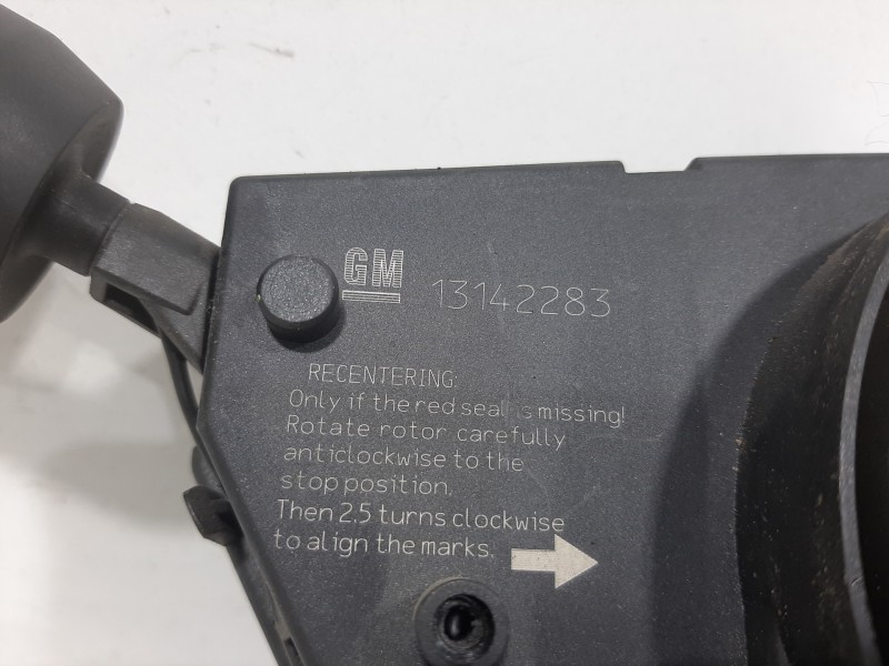 Recambio de mando multifuncion para opel corsa d cosmo referencia OEM IAM 12274700  