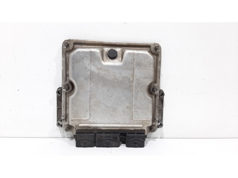Recambio de centralita motor uce para peugeot 206 berlina xt referencia OEM IAM 0281010594 9642013980 