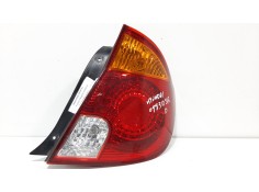 Recambio de piloto trasero derecho para hyundai accent (lc) gl 4p referencia OEM IAM 9240225710  