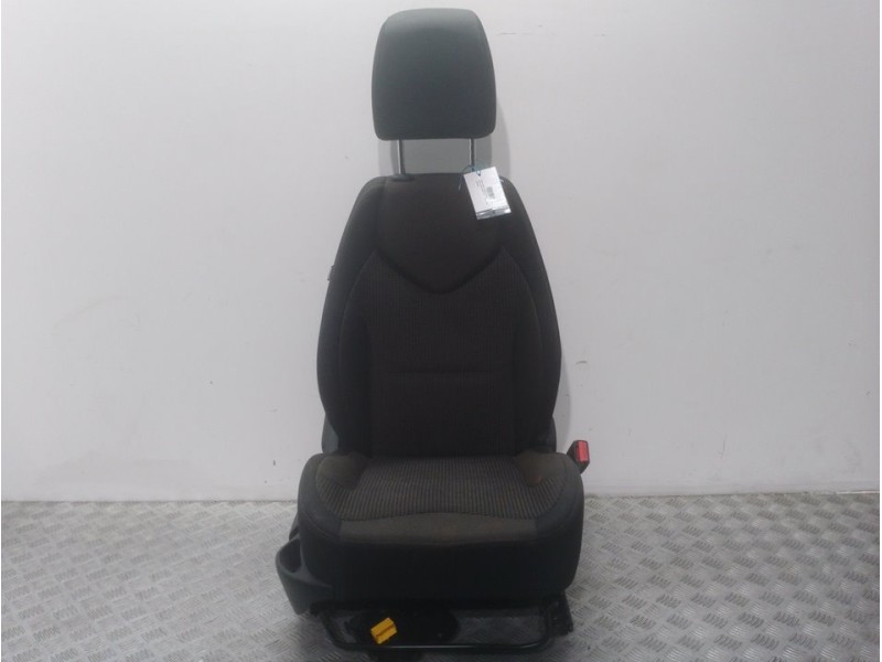 Recambio de asiento delantero derecho para peugeot 308 sw active referencia OEM IAM  NEGRO 