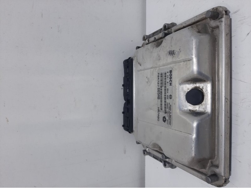 Recambio de centralita motor uce para chrysler voyager (rg) 2.5 crd lx referencia OEM IAM 0281011064  