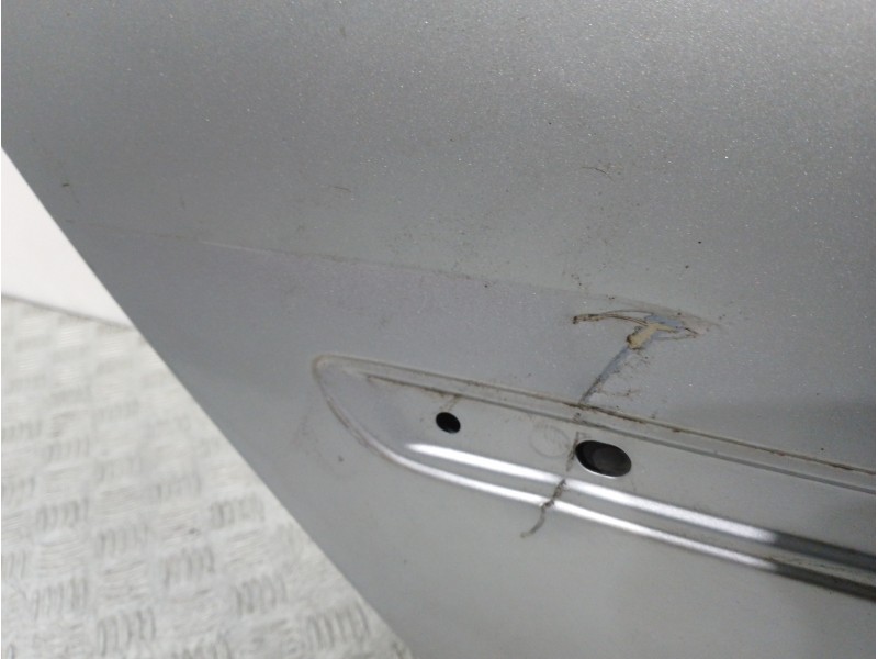 Recambio de puerta trasera derecha para peugeot 407 st sport referencia OEM IAM 9008N3 PLATA 