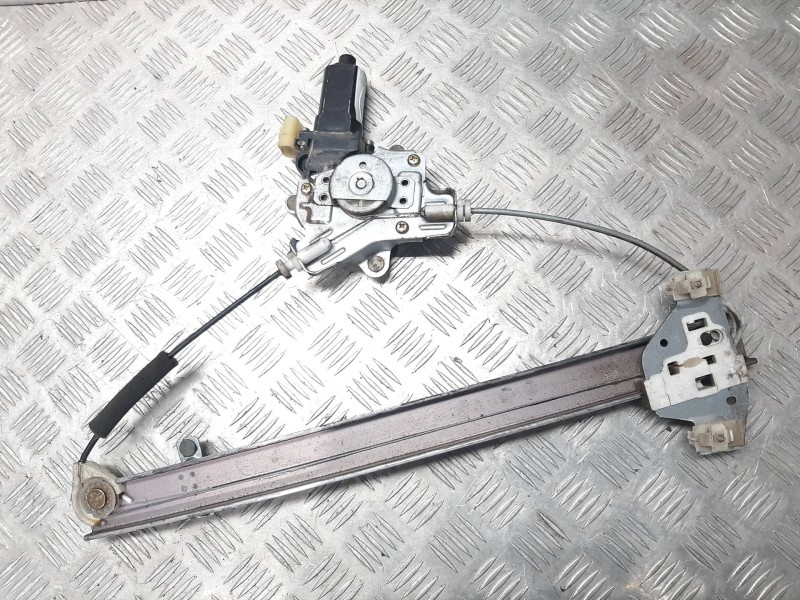 Recambio de elevalunas delantero derecho para hyundai getz (tb) 1.3 básico referencia OEM IAM 824041C010  