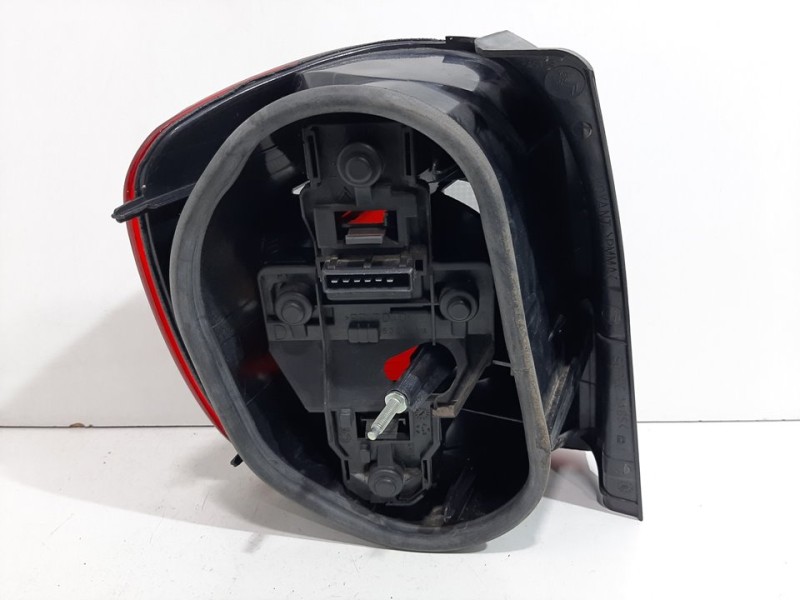 Recambio de piloto trasero derecho para citroën xsara berlina 2.0 hdi sx (66kw) referencia OEM IAM   