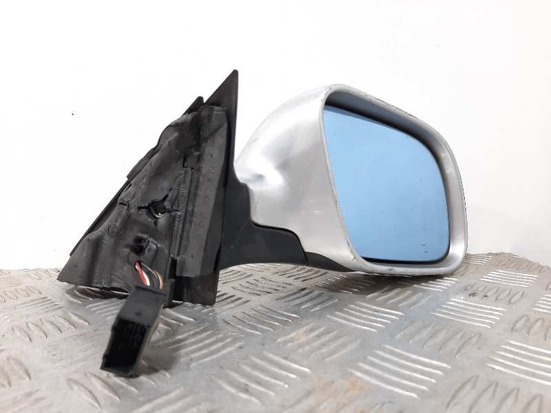 Recambio de retrovisor derecho para audi a4 avant (b5) 1.9 tdi referencia OEM IAM  PLATA ELECTRICO