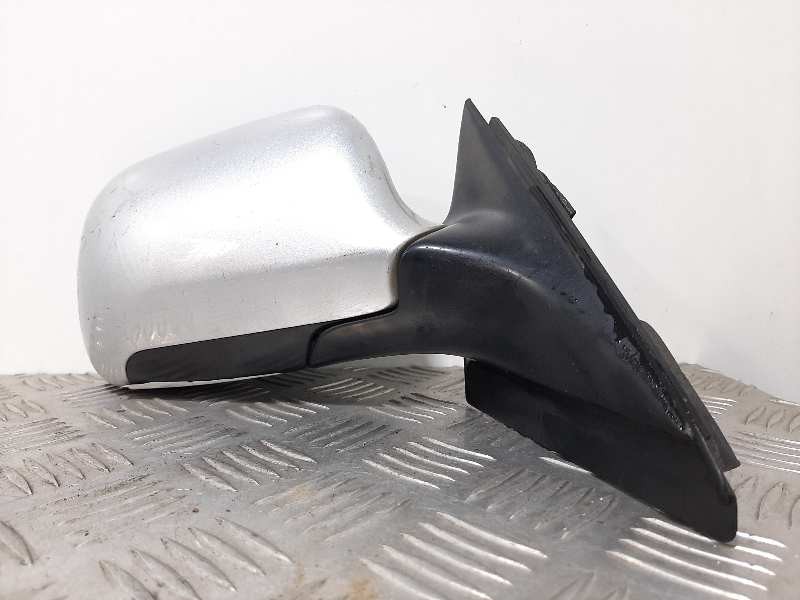 Recambio de retrovisor derecho para audi a4 avant (b5) 1.9 tdi referencia OEM IAM  PLATA ELECTRICO
