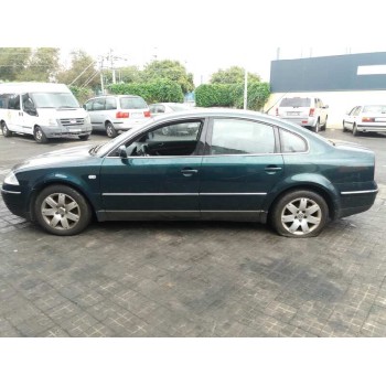 VOLKSWAGEN PASSAT BERLINA (3B2)