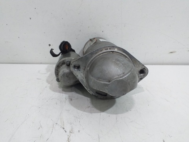 Recambio de motor arranque para hyundai ix35 classic 2wd referencia OEM IAM 361002A800  