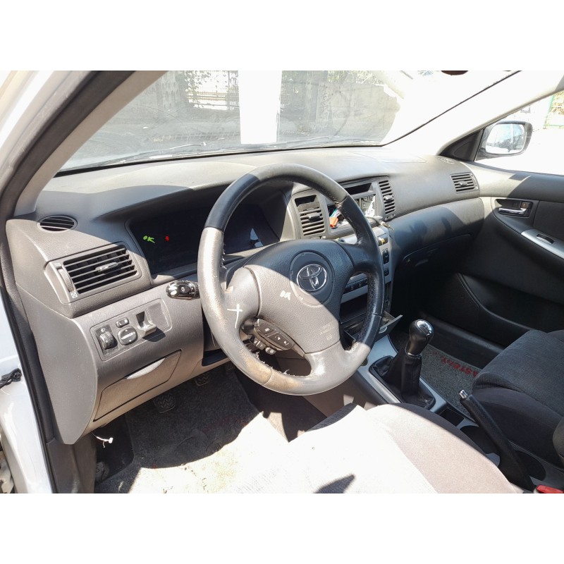TOYOTA COROLLA (_E12_) - imagen 2