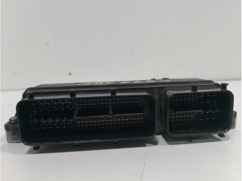 Recambio de centralita motor uce para toyota prius (nhw30) advance referencia OEM IAM   2756000020