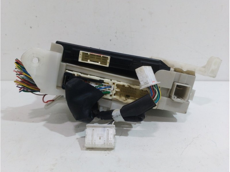 Recambio de centralita check control para toyota prius (nhw30) advance referencia OEM IAM 8922147280  