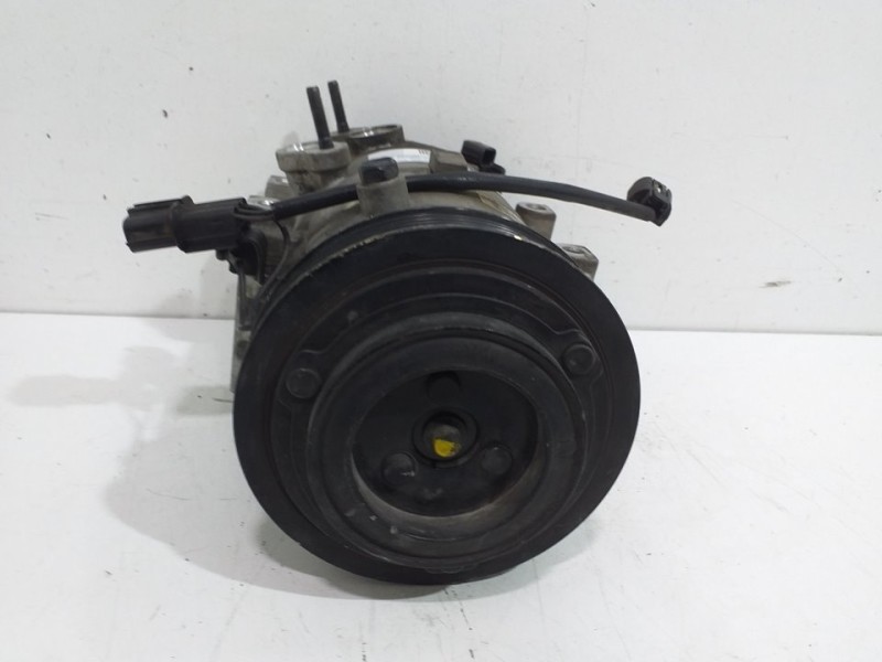 Recambio de compresor aire acondicionado para hyundai ix35 classic 2wd referencia OEM IAM DX9FA04  
