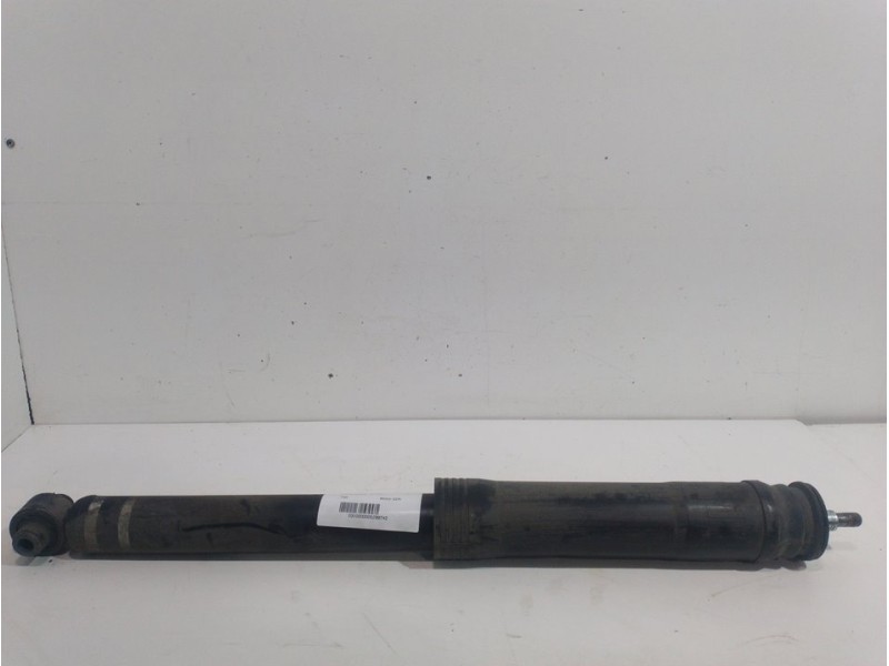 Recambio de amortiguador trasero derecho para toyota prius (nhw30) advance referencia OEM IAM   