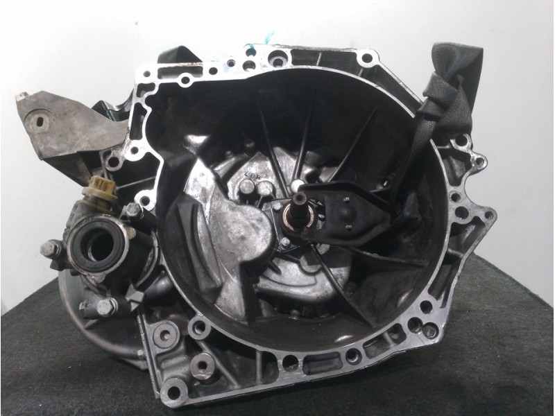 Recambio de caja cambios para peugeot 1007 sport referencia OEM IAM 20DP45  