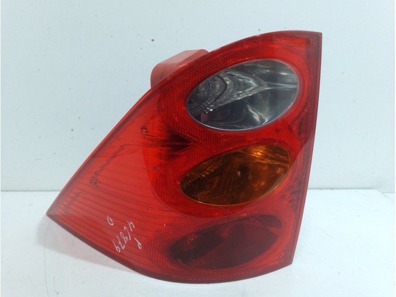 Recambio de piloto trasero derecho para peugeot 1007 sport referencia OEM IAM 6351V5  