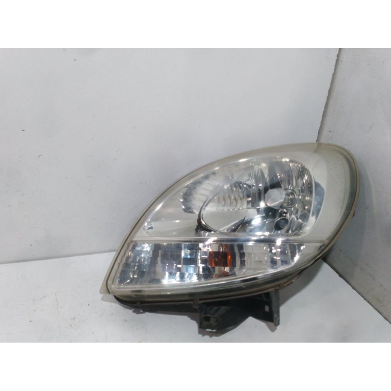 Recambio de faro izquierdo para nissan kubistar (x76) premium (l1) referencia OEM IAM 8200236590  