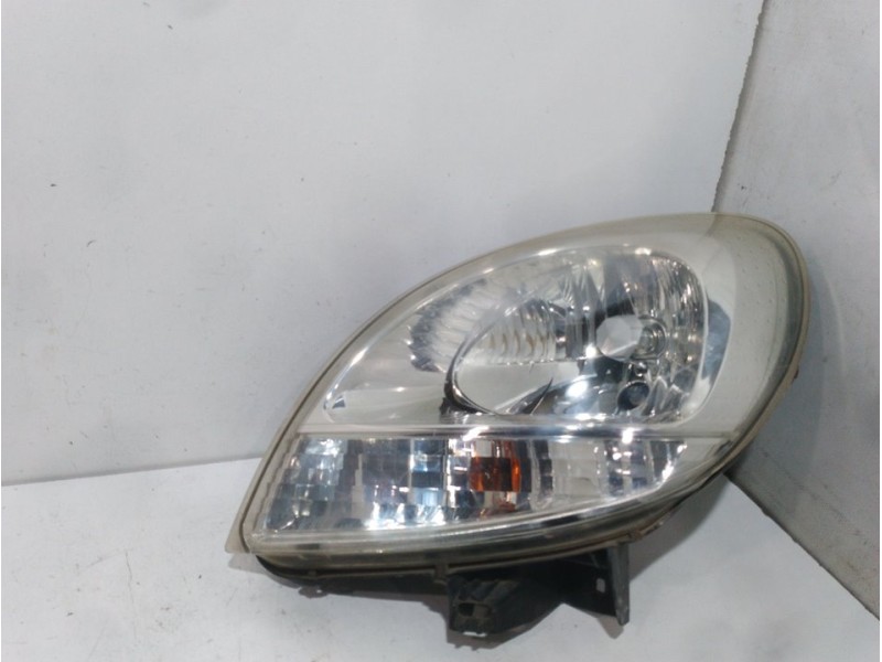 Recambio de faro izquierdo para nissan kubistar (x76) premium (l1) referencia OEM IAM 8200236590  