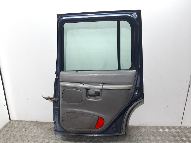Recambio de puerta trasera derecha para ford explorer 4.0 xlt referencia OEM IAM  AZUL 