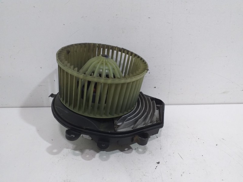 Recambio de motor calefaccion para volkswagen passat berlina (3b3) comfortline referencia OEM IAM 740221233F  