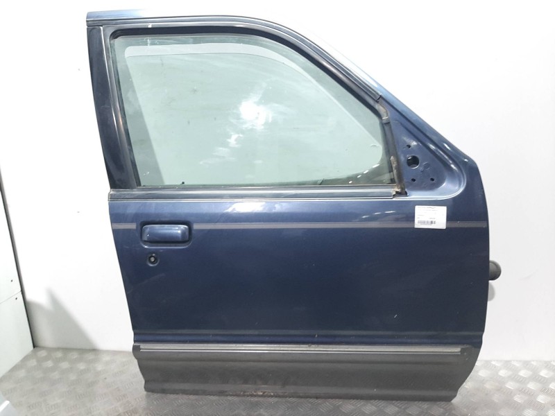 Recambio de puerta delantera derecha para ford explorer 4.0 xlt referencia OEM IAM  AZUL 