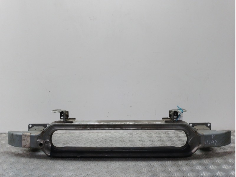 Recambio de refuerzo paragolpes delantero para peugeot 407 st sport referencia OEM IAM 61033937013  