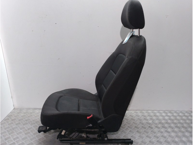 Recambio de asiento delantero derecho para audi a4 ber. (b8) básico referencia OEM IAM   