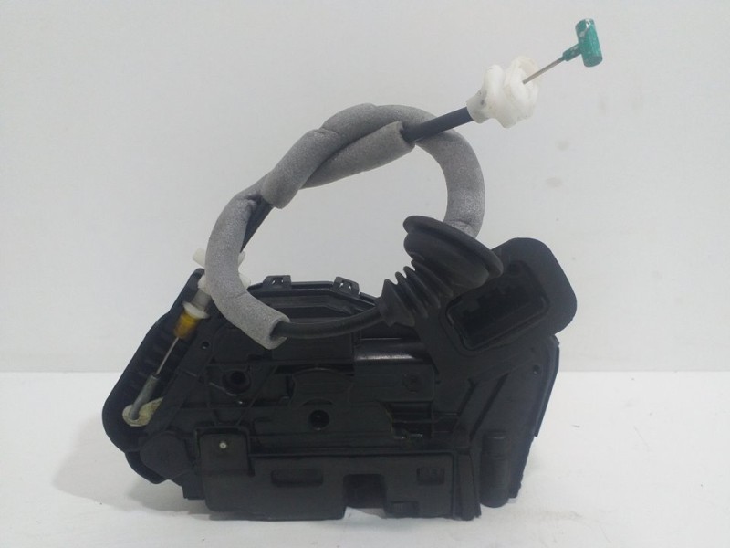 Recambio de cerradura puerta delantera derecha para seat toledo (kg3) connect referencia OEM IAM 5TB837016A A046465 45340180