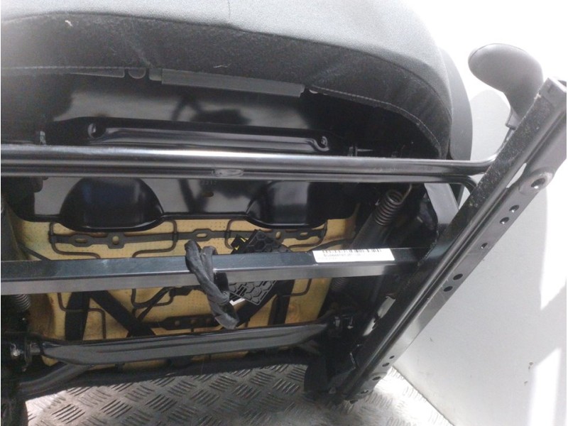 Recambio de asiento delantero derecho para renault espace iv (jk0) authentique referencia OEM IAM   