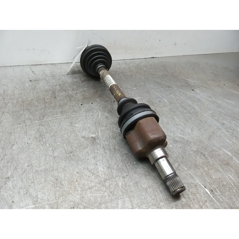 Recambio de transmision delantera izquierda para toyota corolla verso (r1) 2,2 d-4d sport referencia OEM IAM 4342005372  
