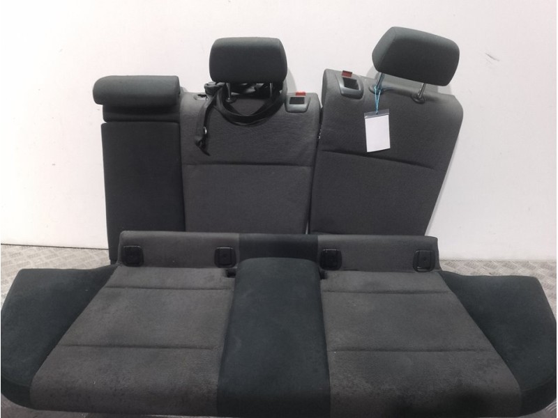 Recambio de asientos traseros para bmw serie 1 berlina (e81/e87) 120d referencia OEM IAM   