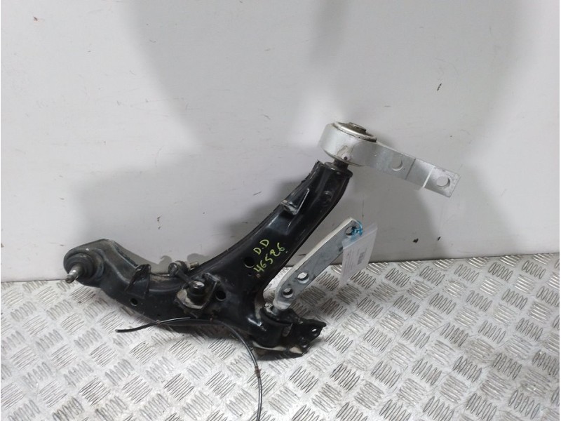 Recambio de brazo suspension inferior delantero derecho para nissan primera berlina (p12) acenta referencia OEM IAM   