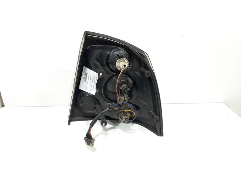 Recambio de piloto trasero izquierdo para opel astra g berlina comfort referencia OEM IAM 09117402  