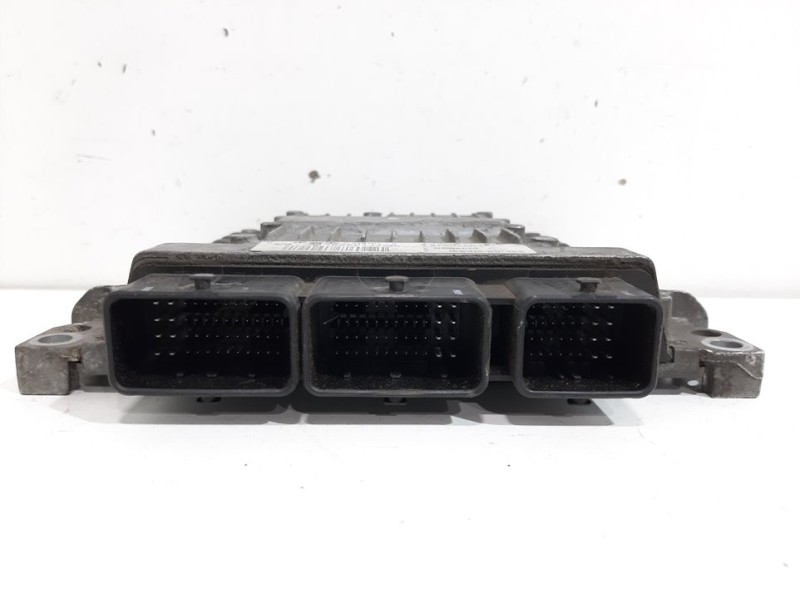 Recambio de centralita motor uce para renault scenic ii grand dynamique referencia OEM IAM  8200766462 SIEMENS Recambio de centralita motor uce para renault scenic ii grand dynamique referencia OEM IAM  8200766462 SIEMENS