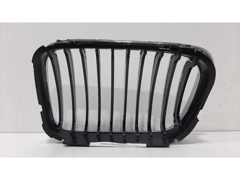 Recambio de rejilla delantera para bmw serie 3 berlina (e46) 328i referencia OEM IAM   