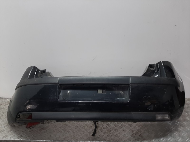 Recambio de paragolpes trasero para citroën c4 berlina sx referencia OEM IAM 7013W0  