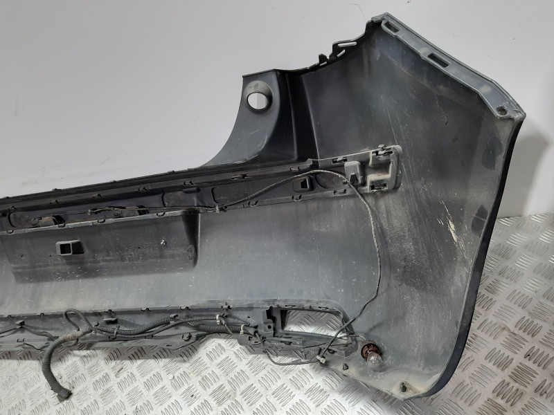 Recambio de paragolpes trasero para citroën c4 berlina sx referencia OEM IAM 7013W0  