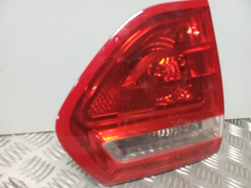 Recambio de piloto porton trasero izquierdo para citroën c4 picasso sx referencia OEM IAM   