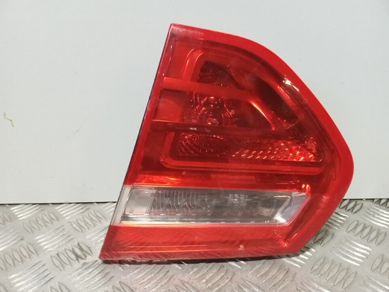 Recambio de piloto porton trasero derecho para citroën c4 picasso sx referencia OEM IAM   