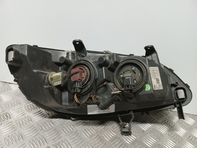 Recambio de faro izquierdo para opel zafira a elegance referencia OEM IAM 09118791  