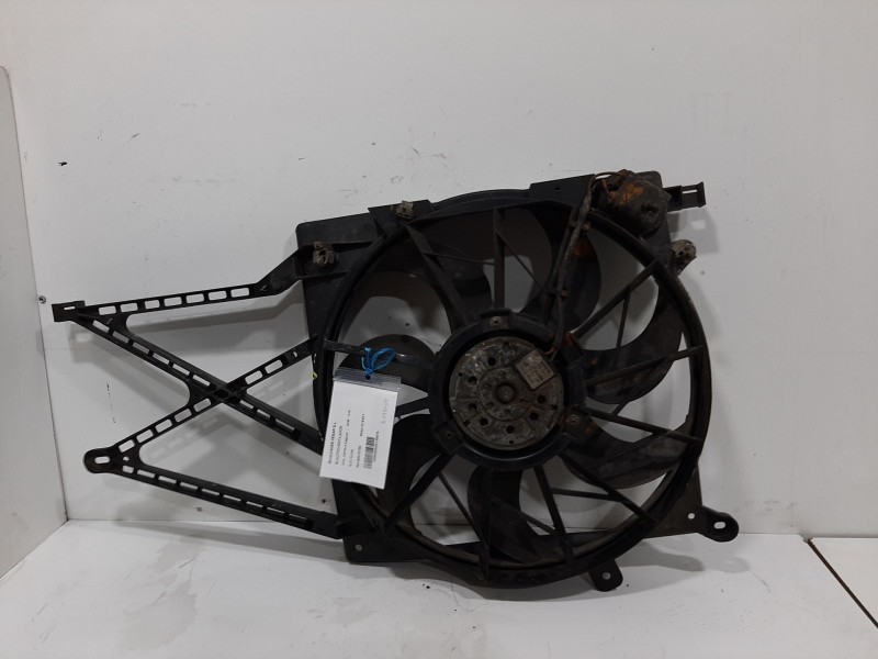 Recambio de electroventilador para opel zafira a elegance referencia OEM IAM 90570739 0130303245 