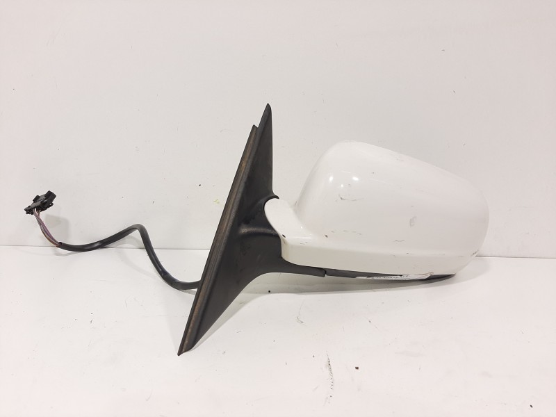 Recambio de retrovisor izquierdo para volkswagen passat berlina (3b2) básico referencia OEM IAM NVE2311 BLANCO ELÉCTRICO