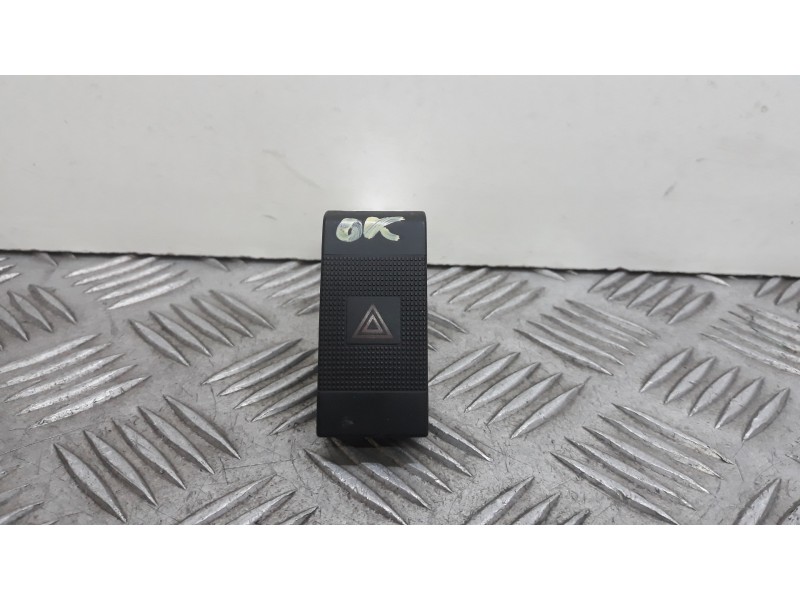 Recambio de warning para kia carnival ii 2.9 crdi lx referencia OEM IAM   