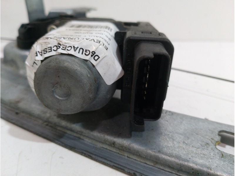 Recambio de elevalunas delantero izquierdo para renault scenic ii grand exception referencia OEM IAM 8200646841 CONFORT 