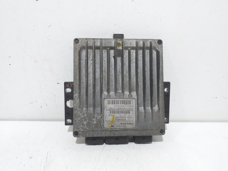 Recambio de centralita motor uce para renault clio iii pack dynamique referencia OEM IAM 82003990 8200513163 DELPHI