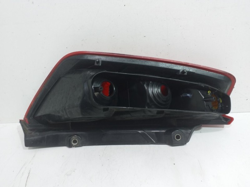 Recambio de piloto trasero derecho para fiat punto berlina (188) 1.4 16v dynamic referencia OEM IAM 51701590  