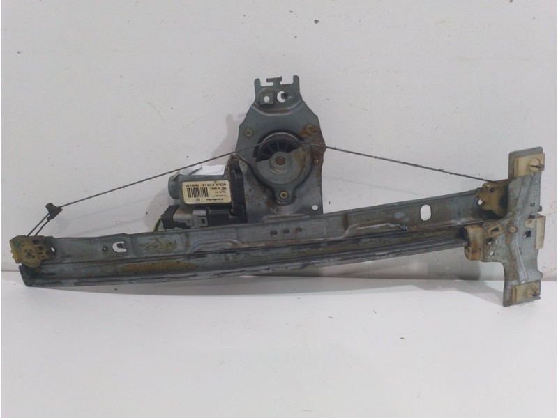 Recambio de elevalunas delantero izquierdo para peugeot 207 x-line referencia OEM IAM 9221FT  