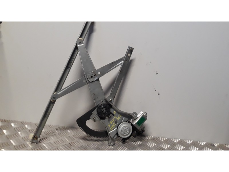 Recambio de elevalunas delantero izquierdo para chevrolet kalos 1.2 se referencia OEM IAM 96541737  